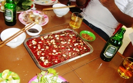 Bệnh nhân đầu tiên tử vong do nghi nhiễm liên cầu lợn